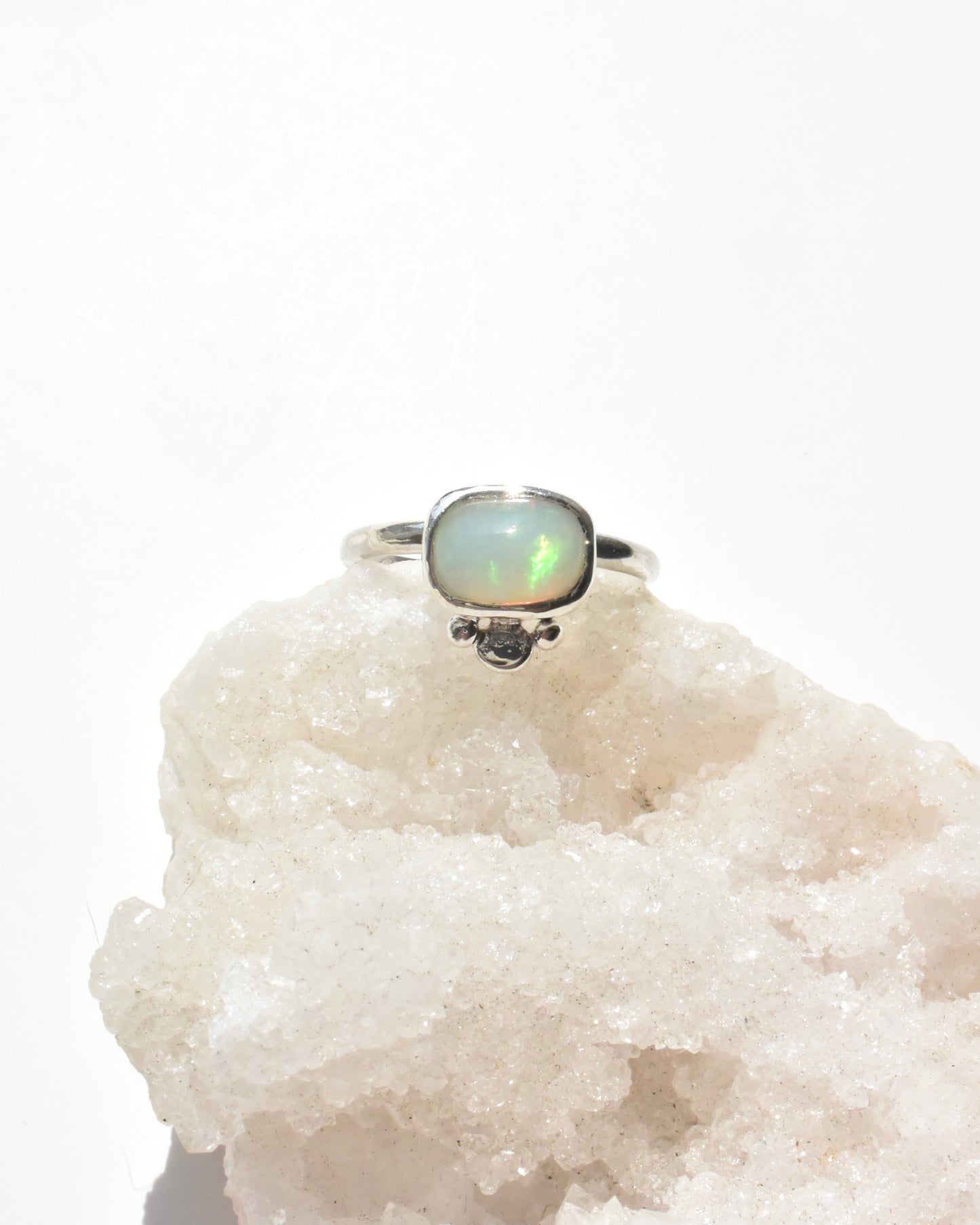 Silver〈One-OF-A Kind〉Opal