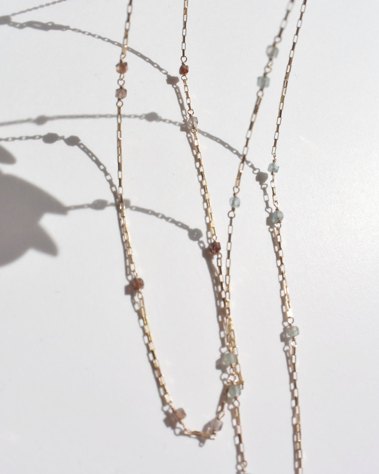 14KGF〈Station necklace〉Brown zircon