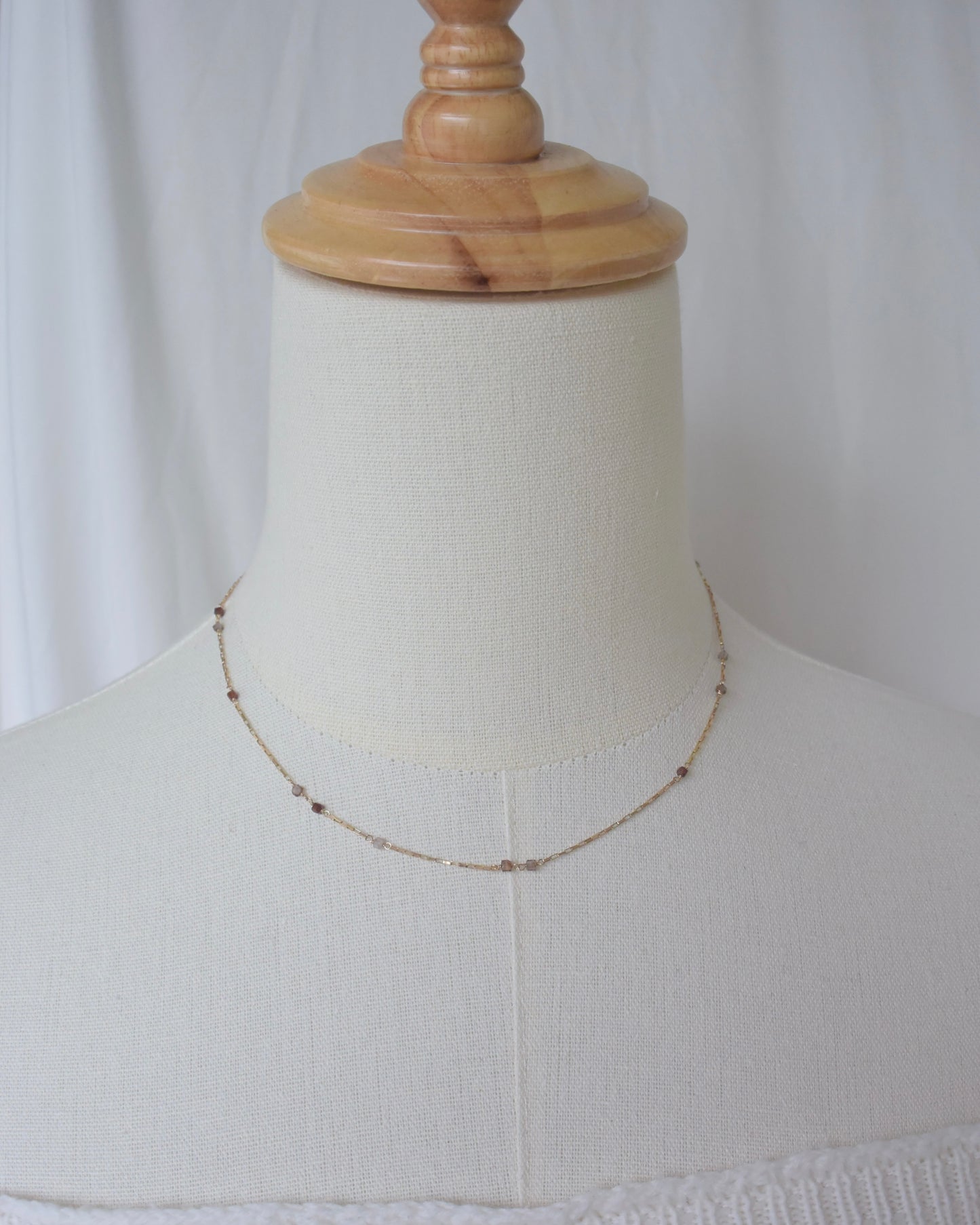 14KGF〈Station necklace〉Brown zircon