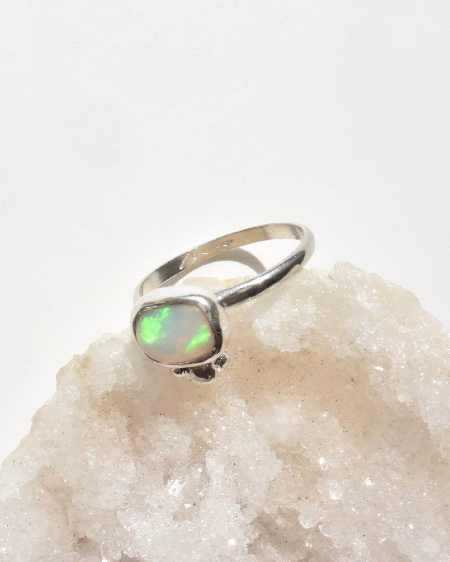 Silver〈One-OF-A Kind〉Opal