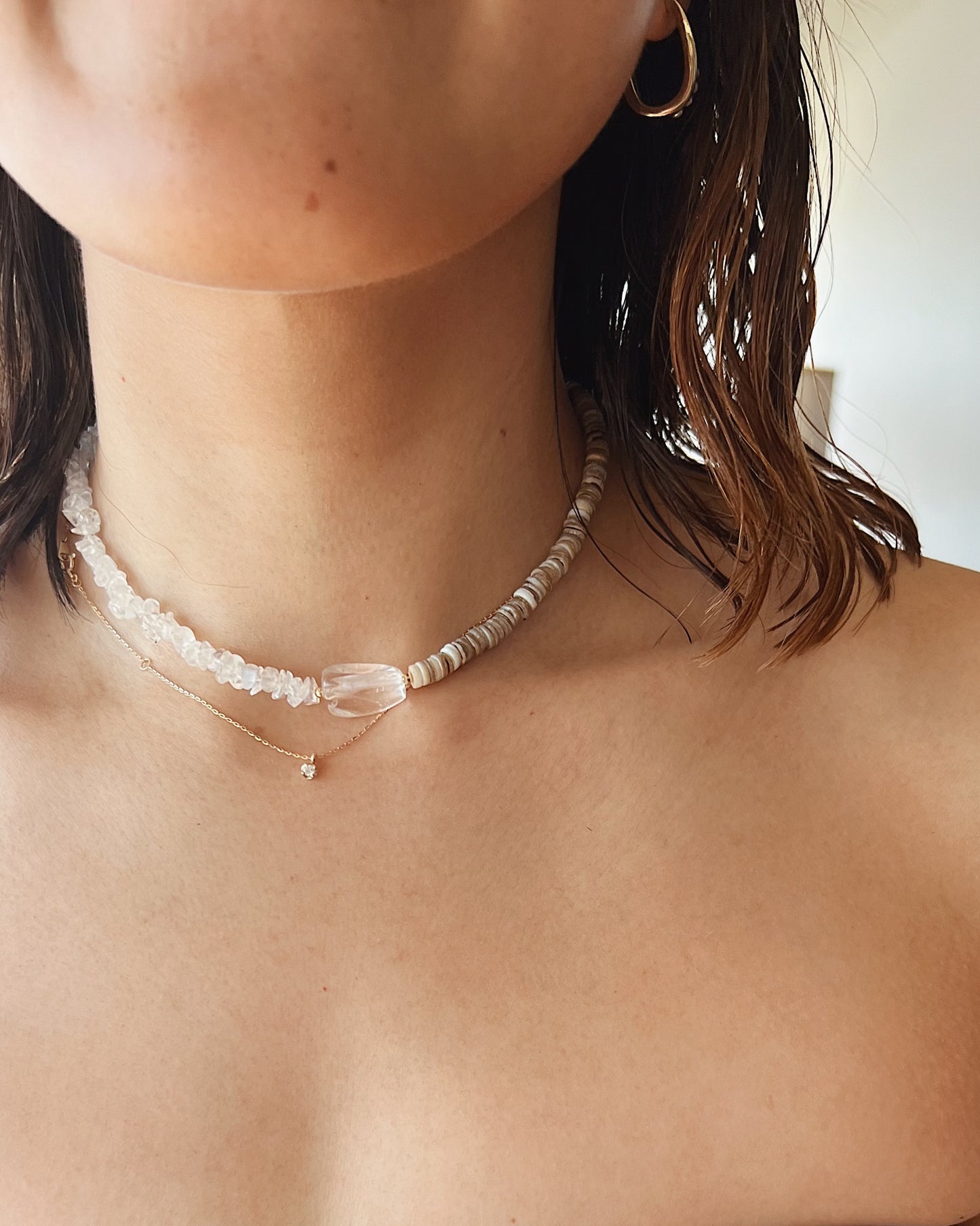 14KGF〈Earthing beads Necklace〉Crystal quartz×Shell