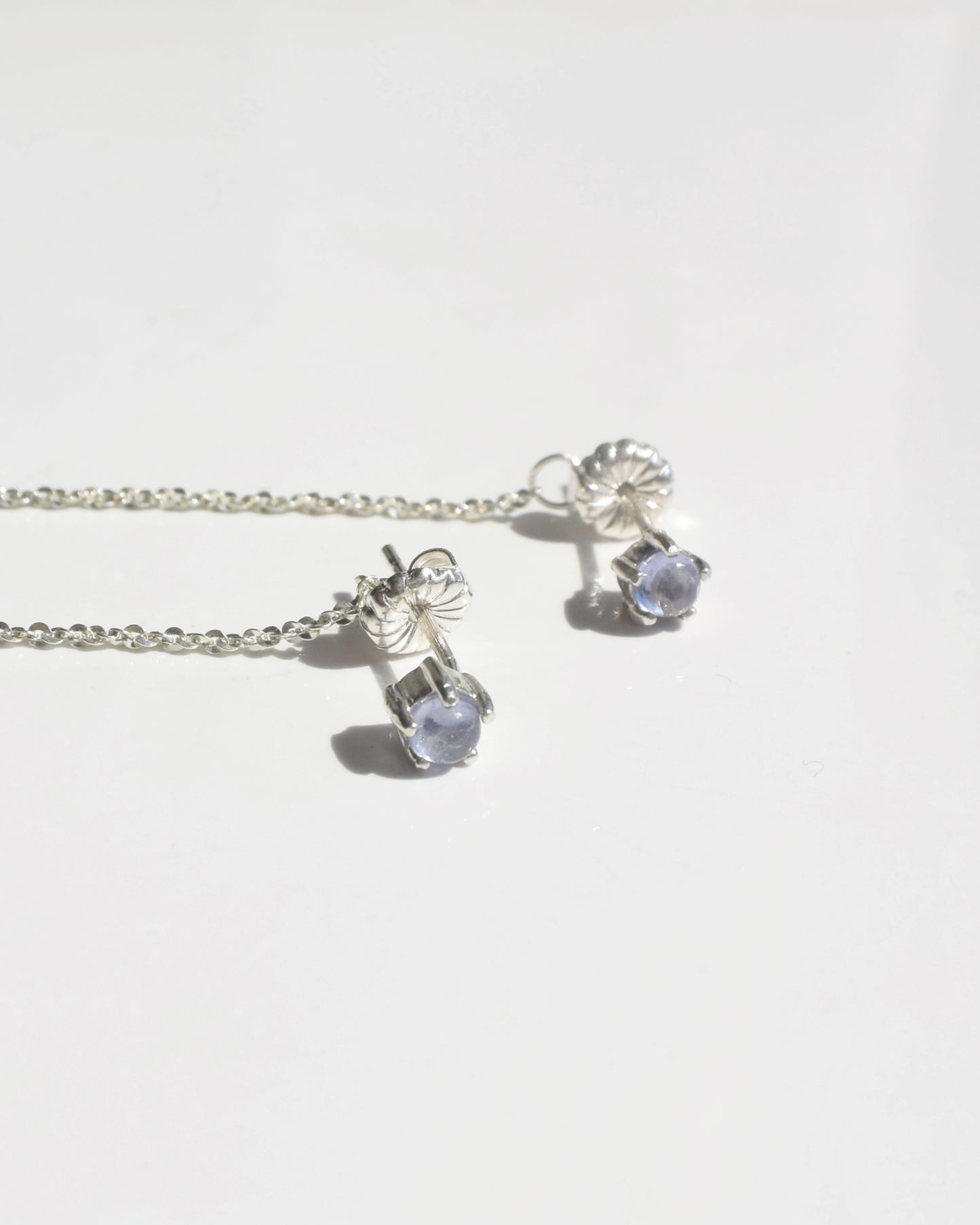 Silver〈Stone stud earrings〉-Tanzanite-