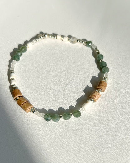 〈Rubber bracelet〉Green apatite