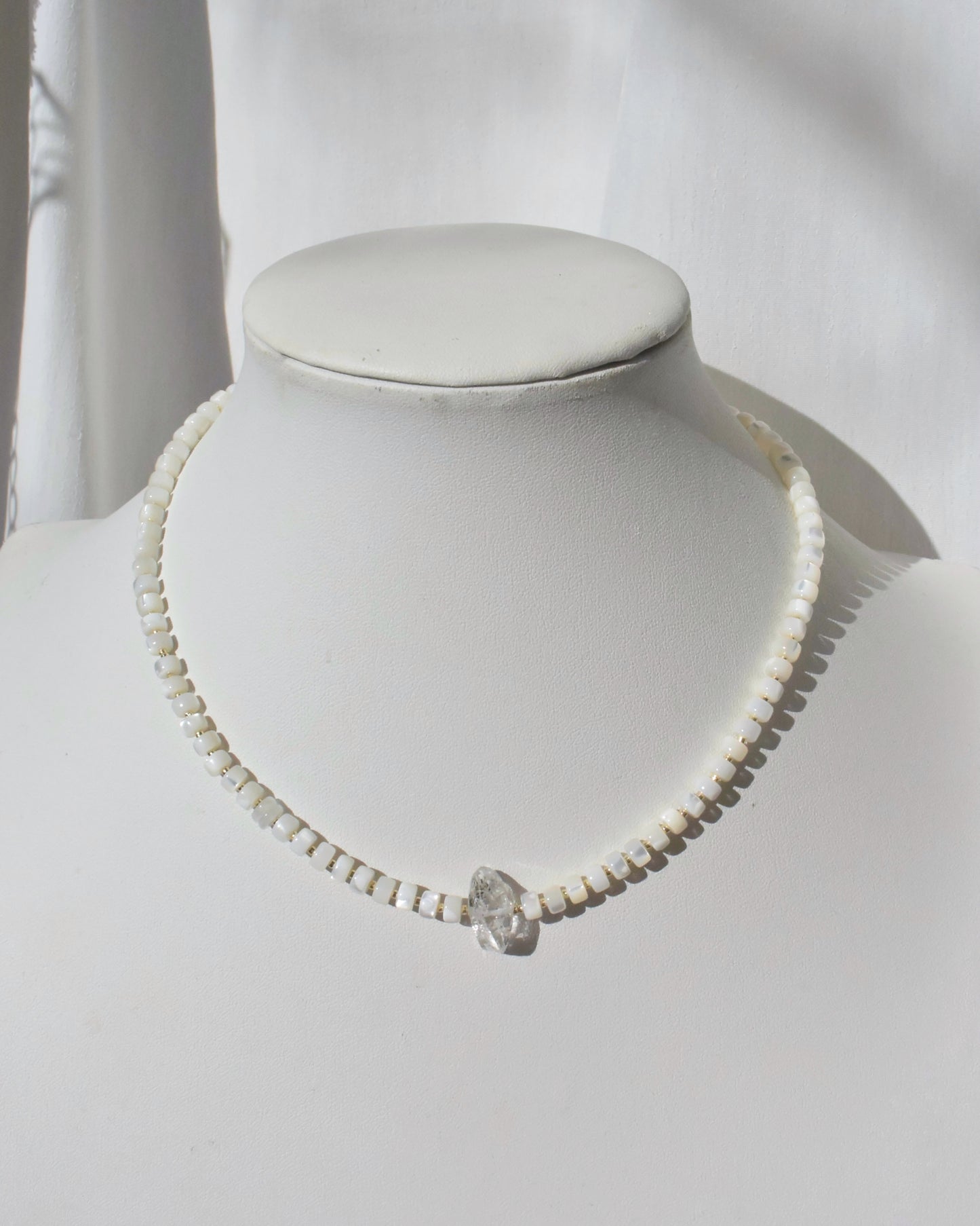 14KGF〈Earthing beads Necklace〉Mother of pearl