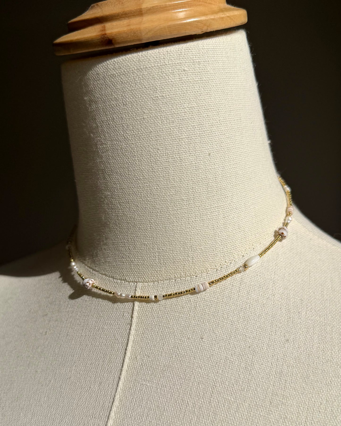 14KGF〈Earthing beads Necklace〉Shell×Pearl×Moonstone