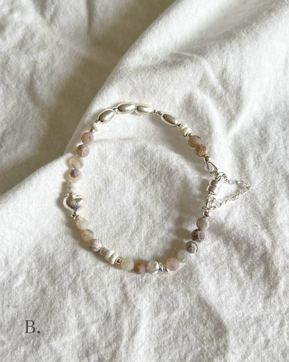 Silver〈Magnet bracelet〉Laguna lace agate