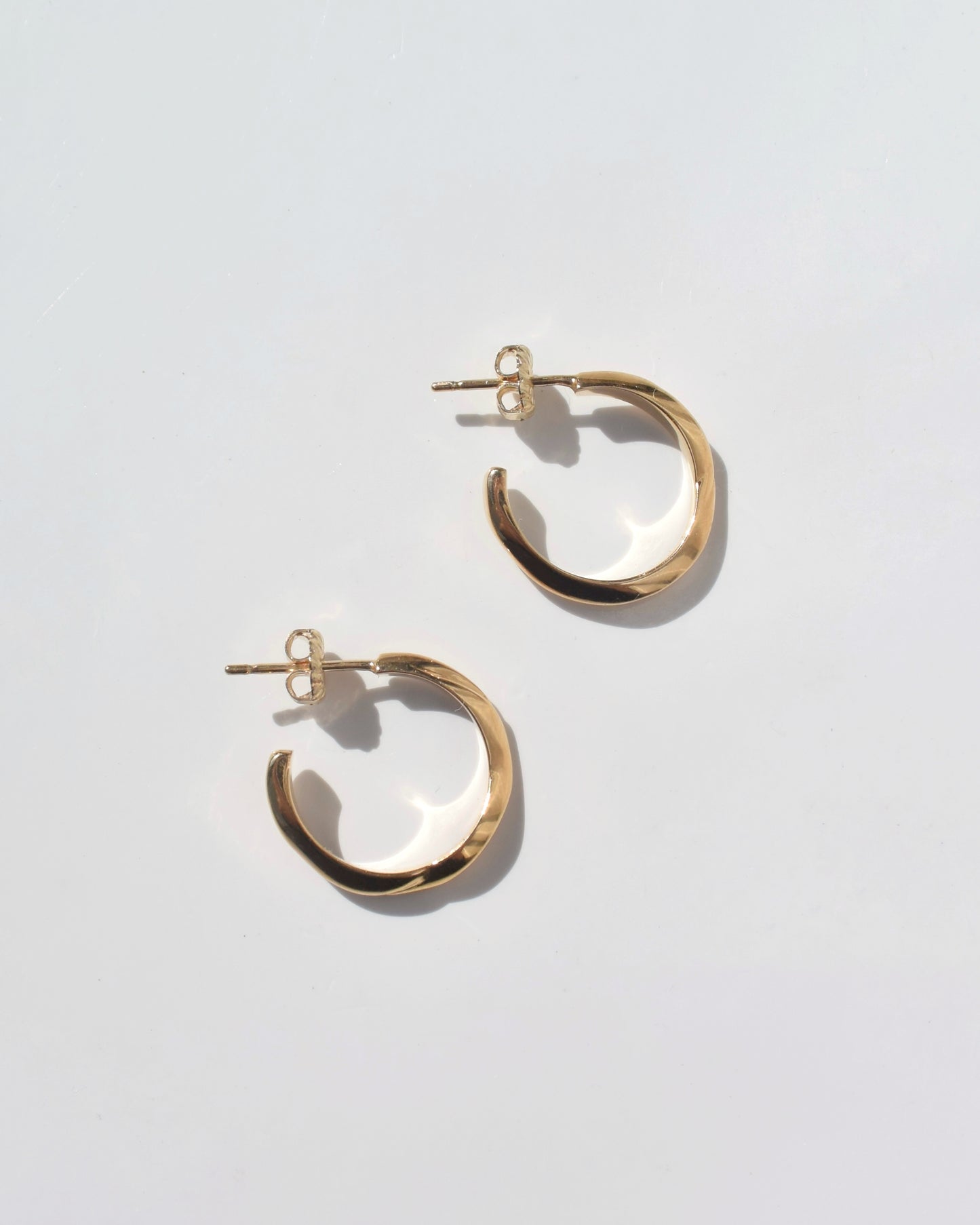 〈OPEN WATER〉Gold-Earrings-