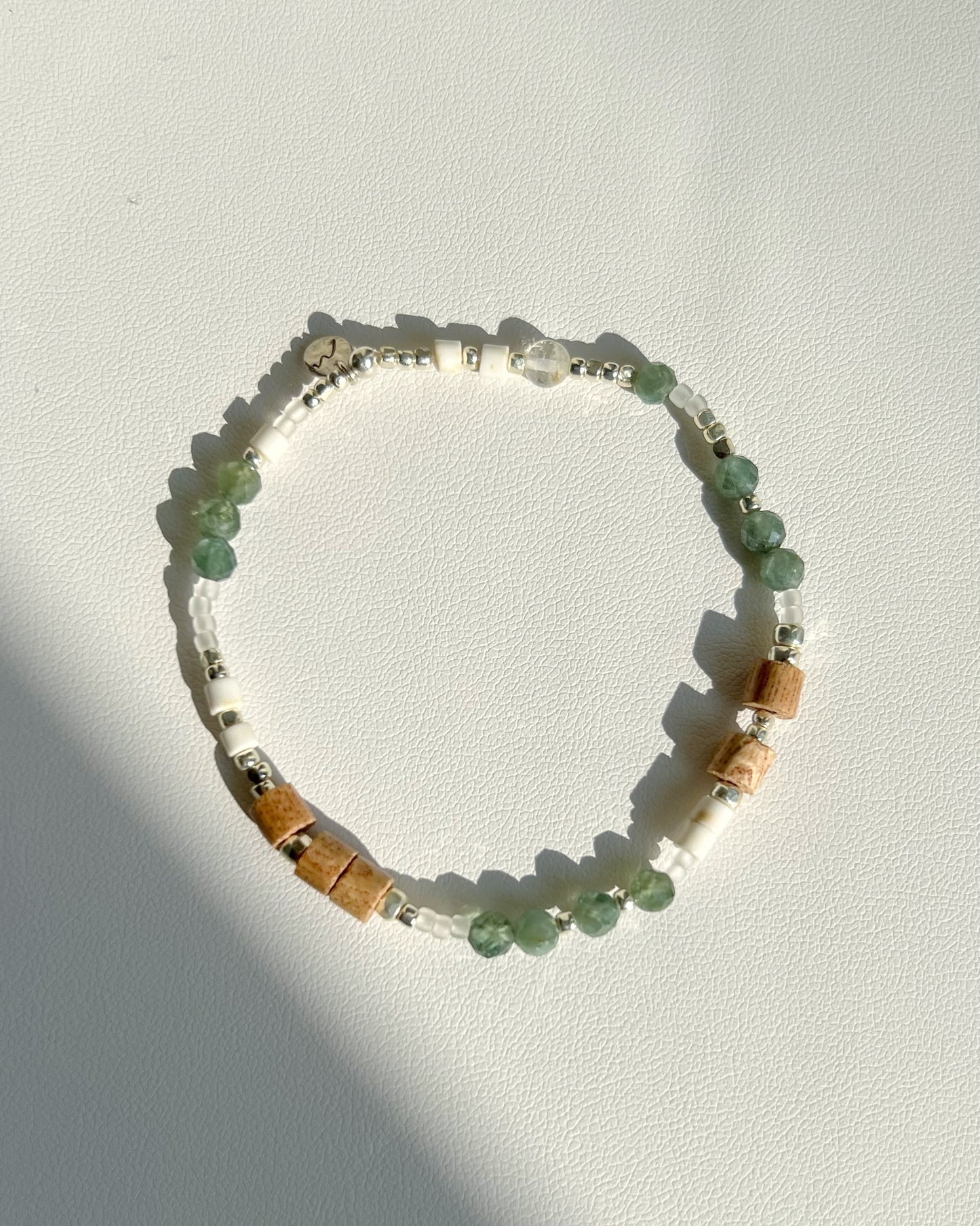 〈Rubber bracelet〉Green apatite