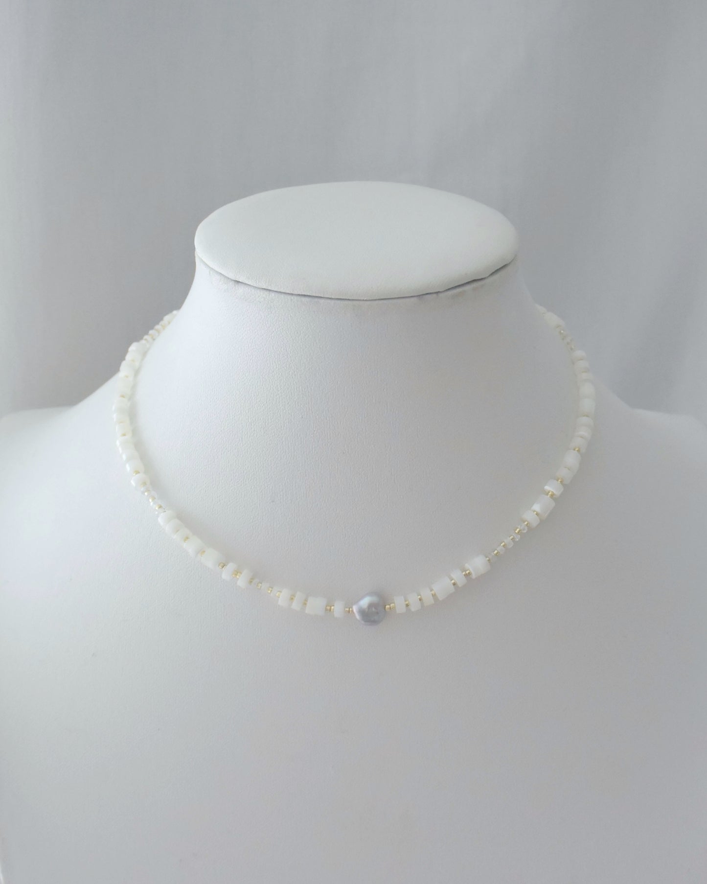 14KGF〈Earthing beads necklace〉MOP-gray pearl-