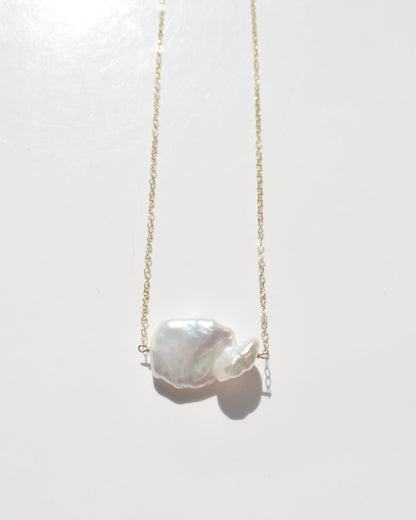 14KGF〈Floating Pearl-Necklace-〉Fresh water pearl