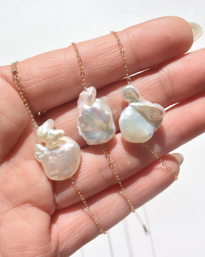 14KGF〈Floating Pearl-Necklace-〉Fresh water pearl