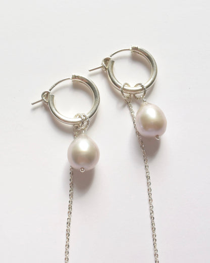 Silver〈Gray fresh water pearl〉