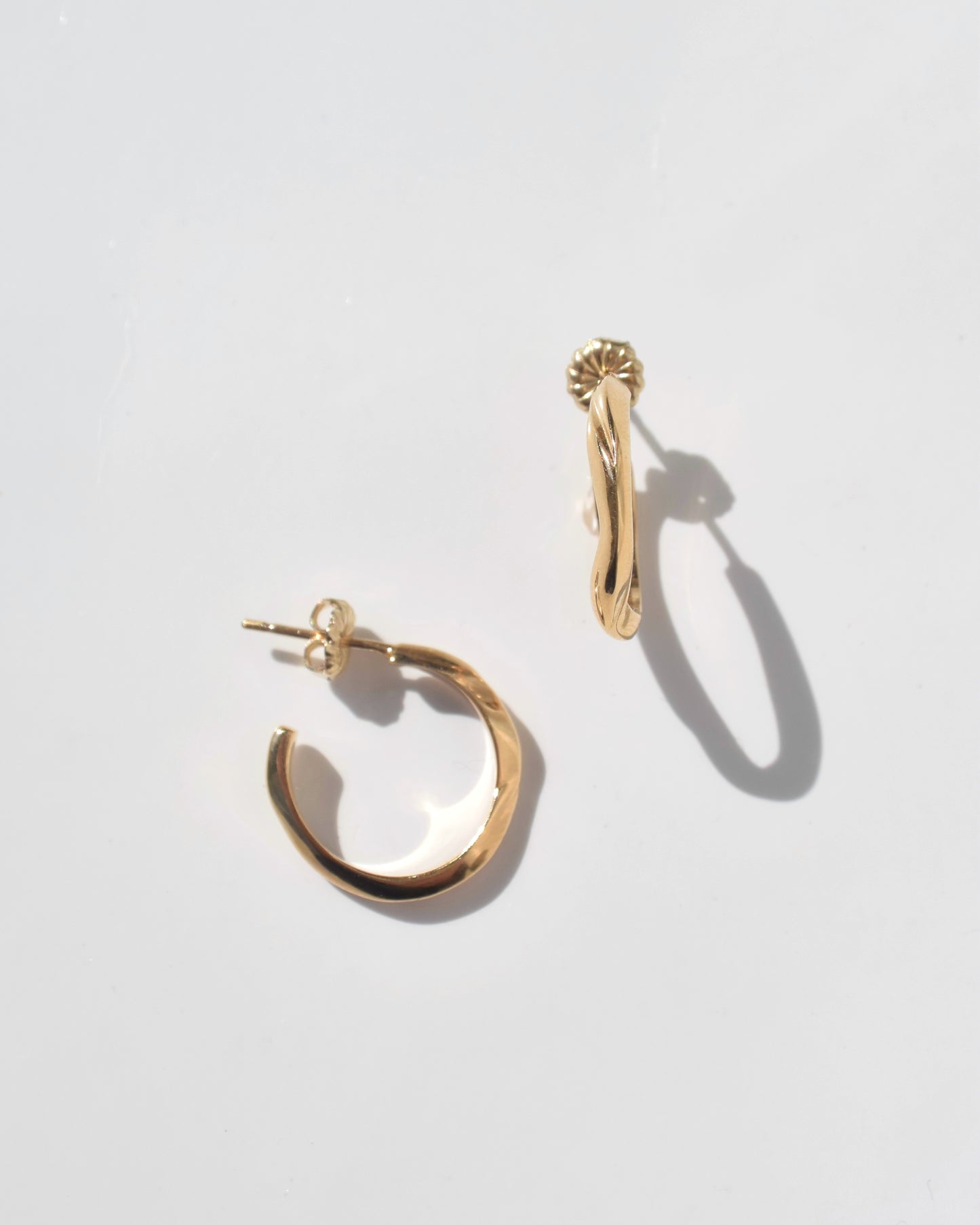 〈OPEN WATER〉Gold-Earrings-