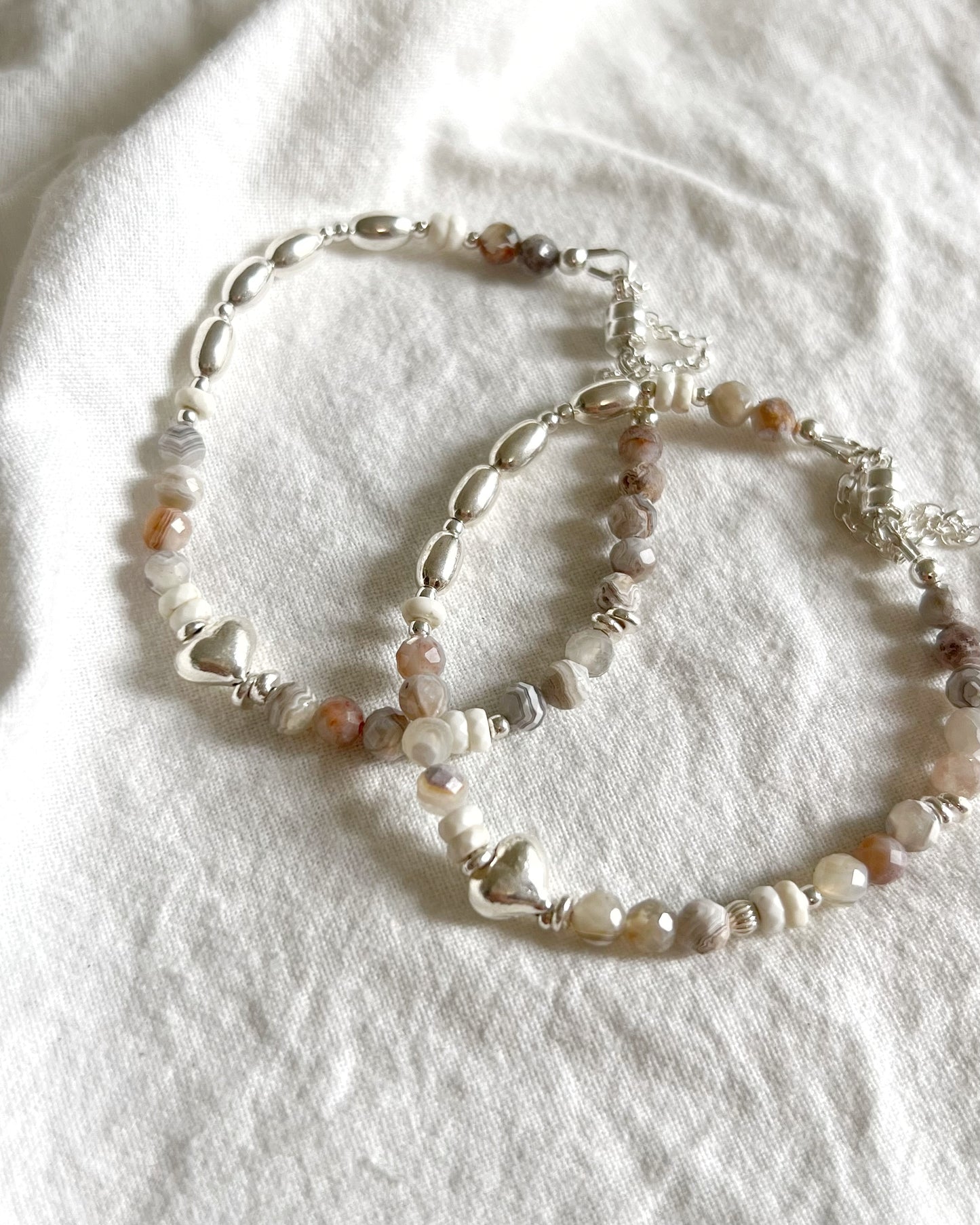 Silver〈Magnet bracelet〉Laguna lace agate