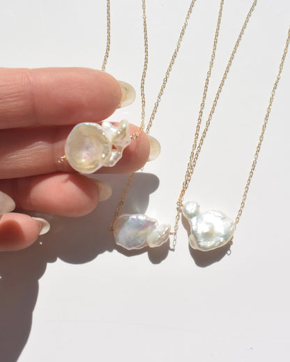 14KGF〈Floating Pearl-Necklace-〉Fresh water pearl