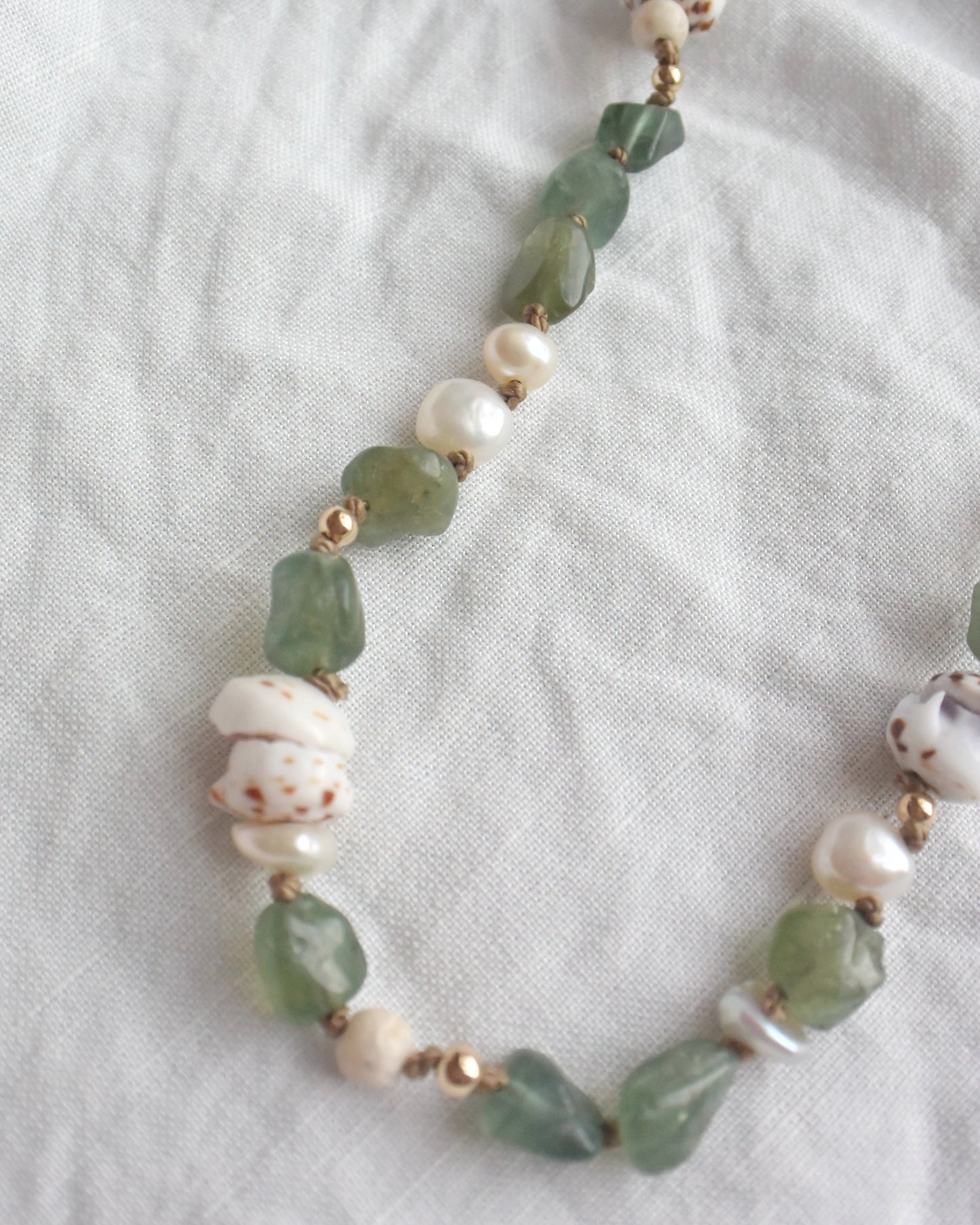 14KGF〈Silk cord necklace〉Green apatite