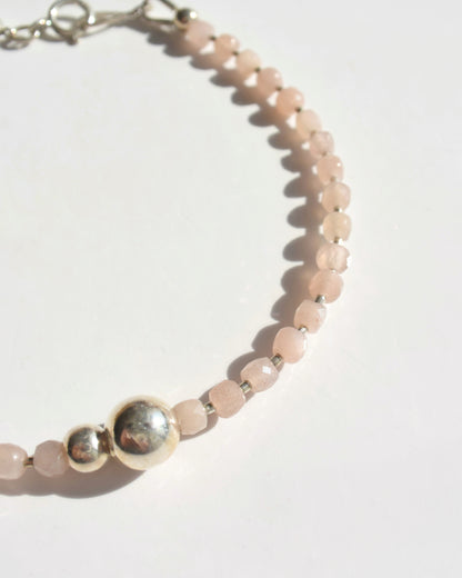 Silver〈Lunaseed Bracelet〉Orange moonstone