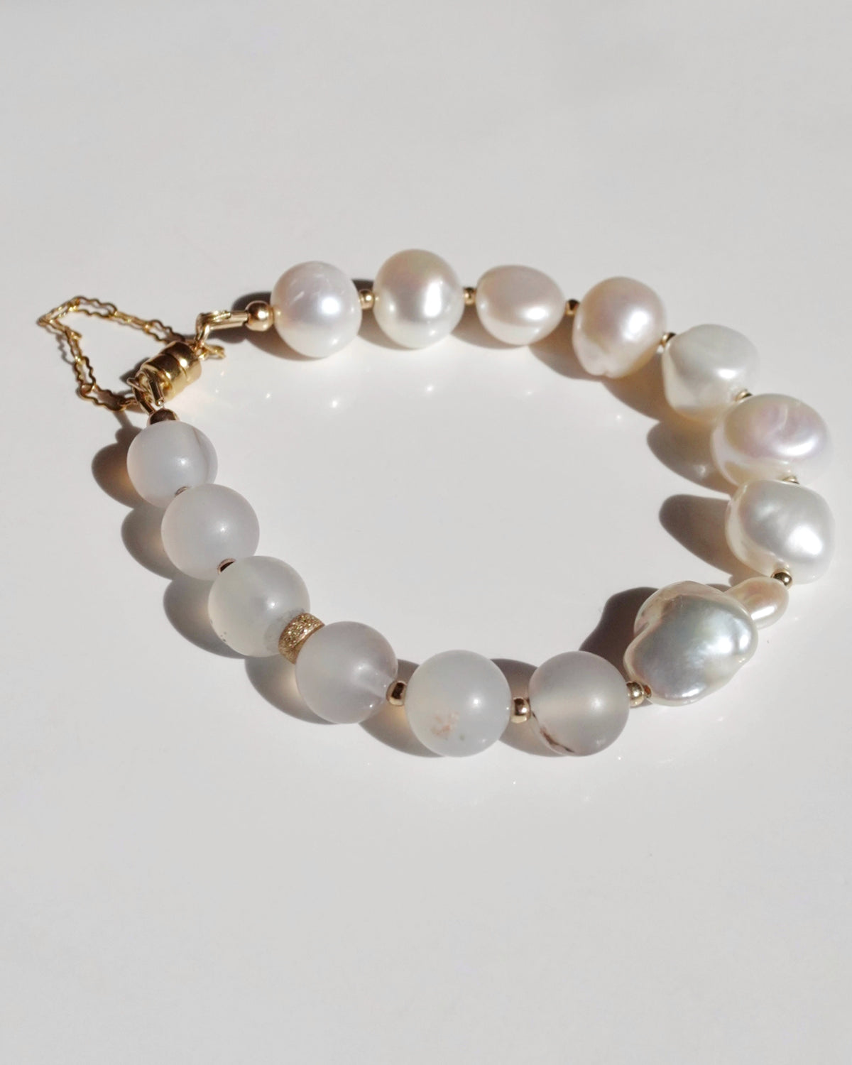 14KGF〈Magnet Bracelet〉Fresh water pearl