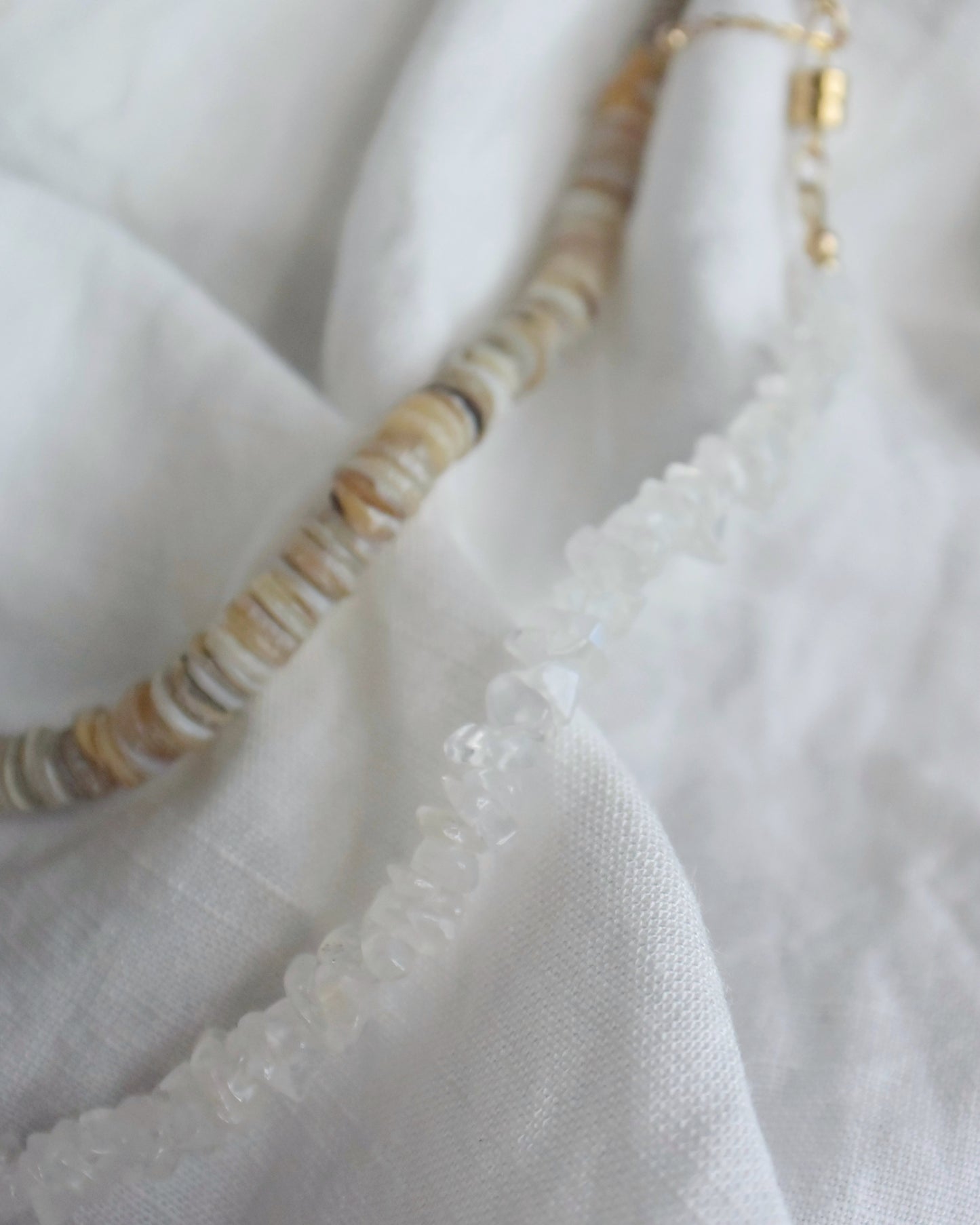 14KGF〈Earthing beads Necklace〉Crystal quartz×Shell