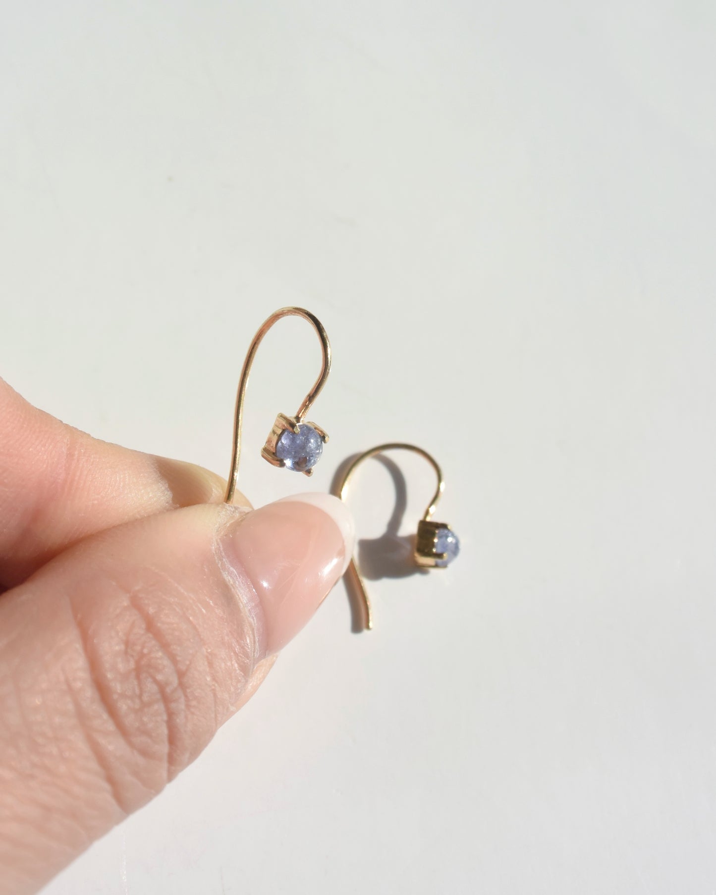 K18pt〈Hook earrings〉Tanzanite
