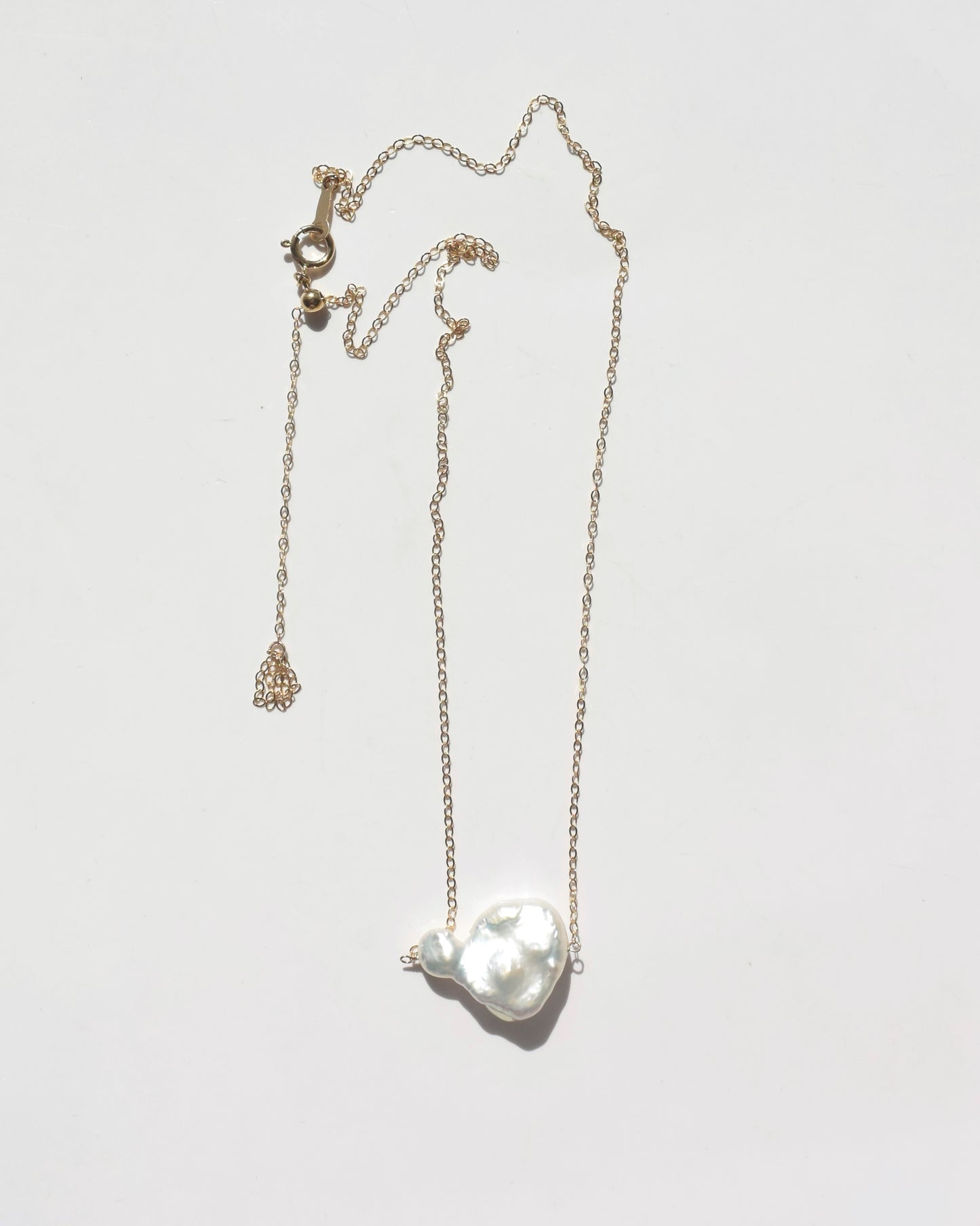 14KGF〈Floating Pearl-Necklace-〉Fresh water pearl