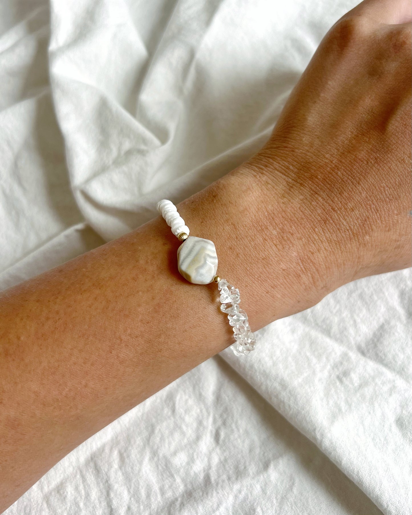 14KGF〈Magnet bracelet〉Agate×White topaz