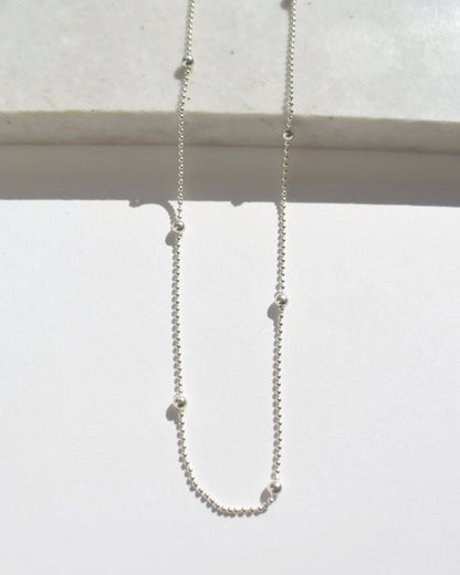 〈Silver 〉Ball necklace