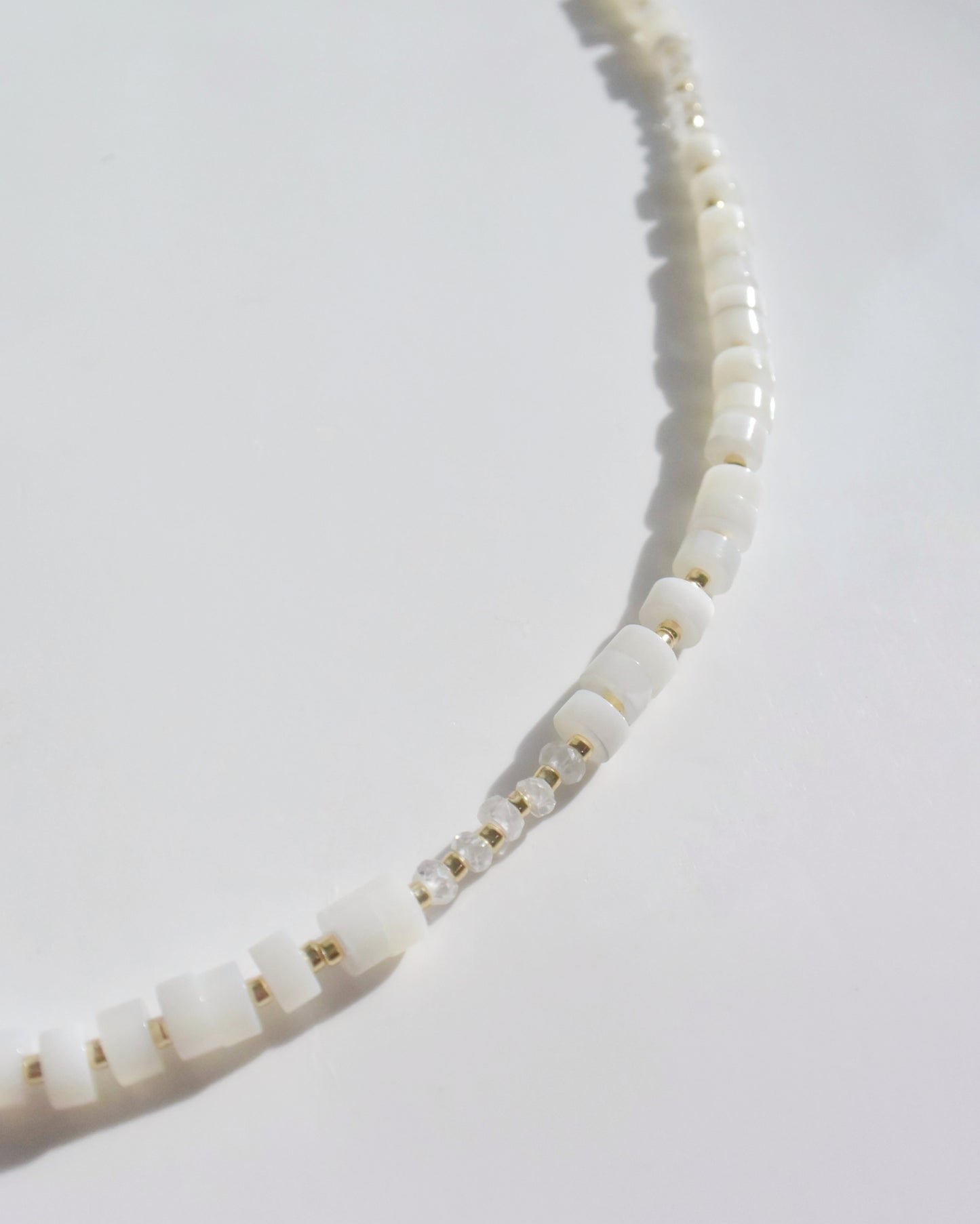 14KGF〈Earthing beads necklace〉MOP-gray pearl-