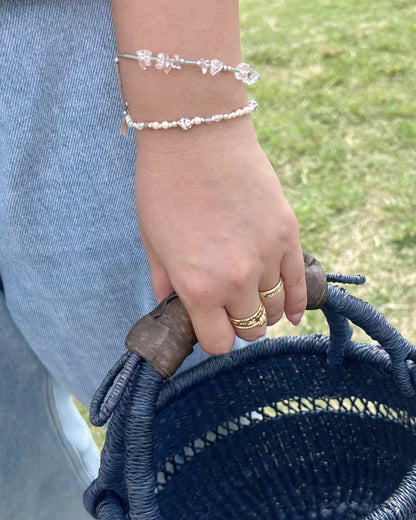 〈Silk cord bracelet〉Puka shell-White-