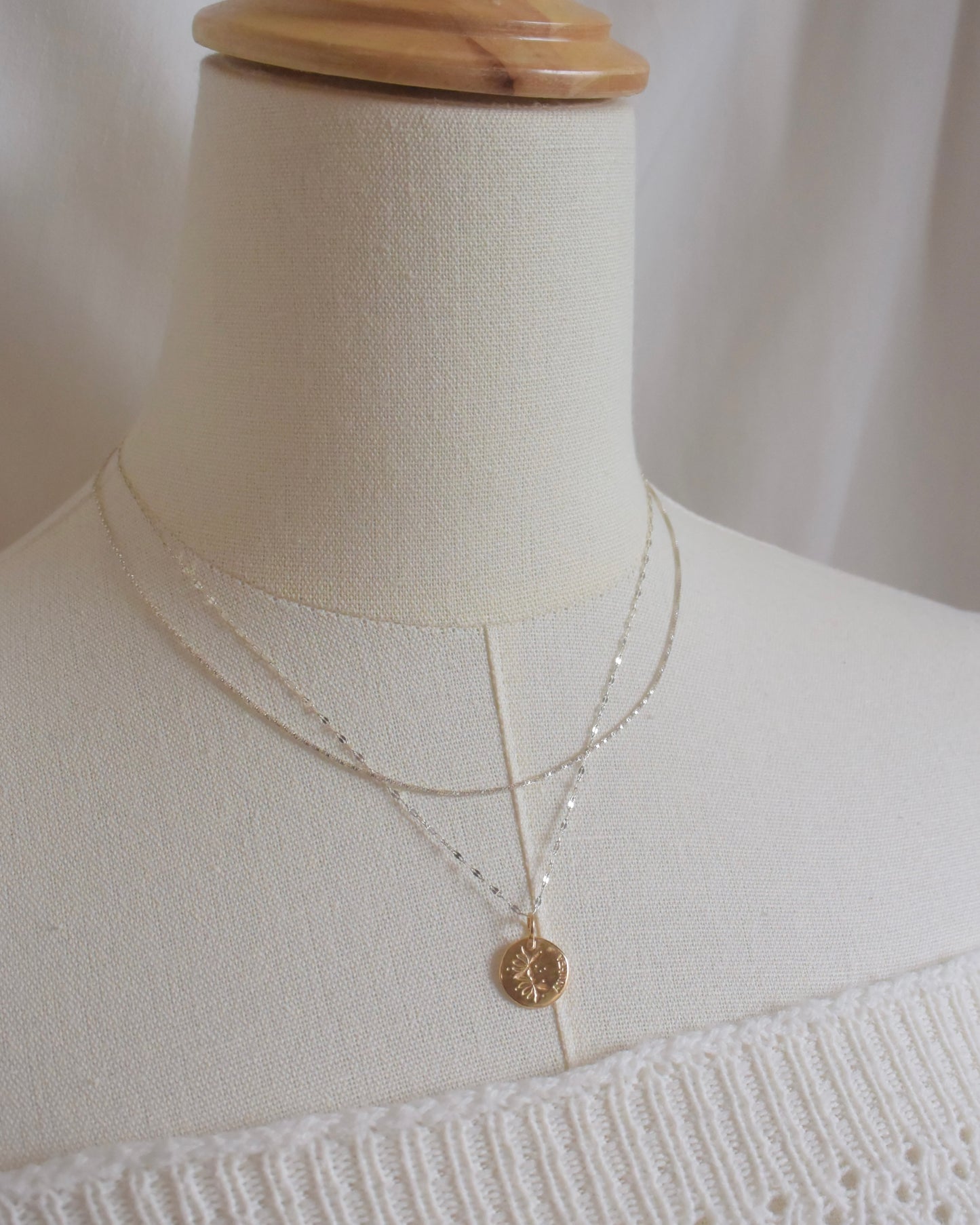 ［即納］Silver〈Flower lei coin necklace〉