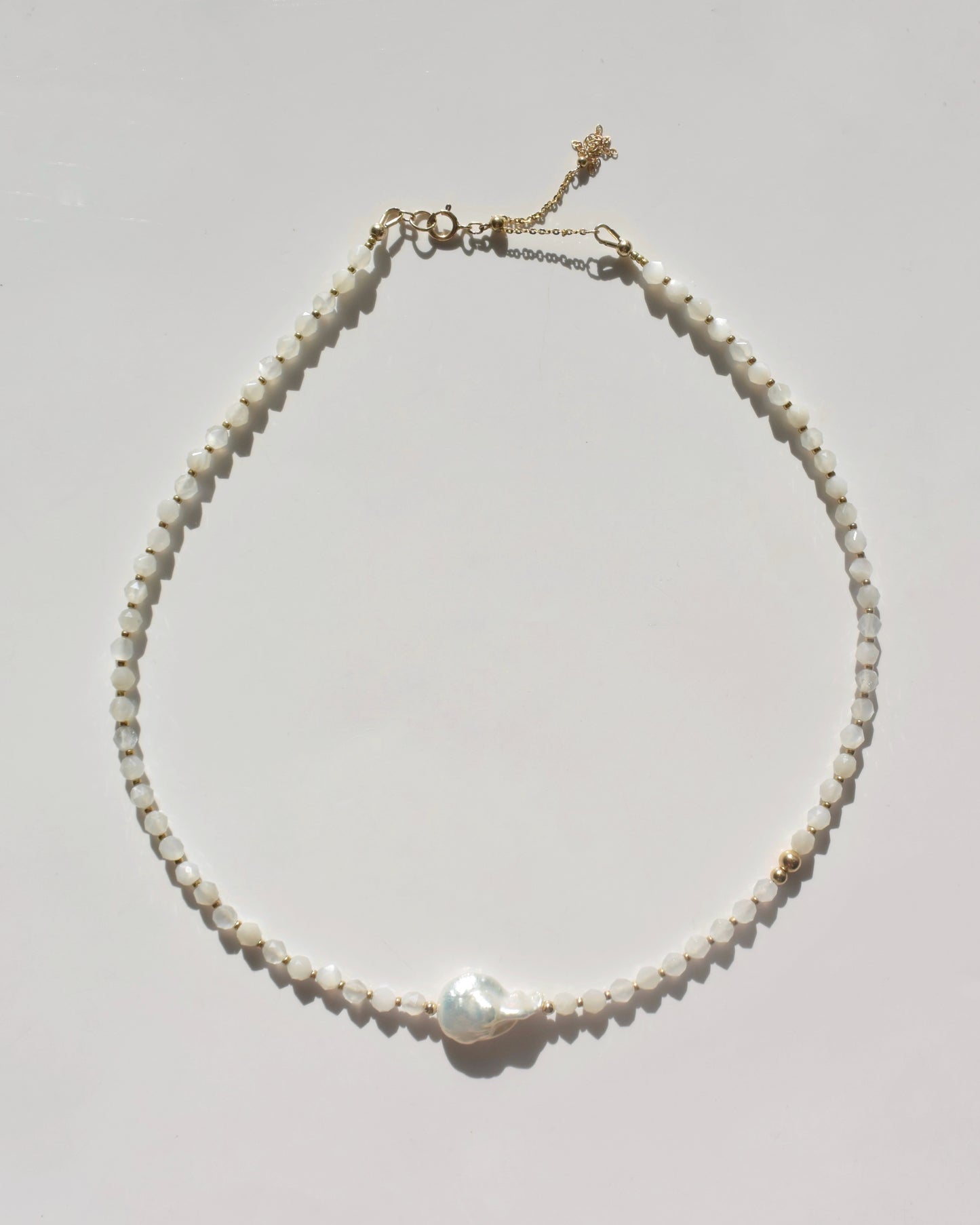 14KGF〈Earthing beads necklace〉Moonstone×Fresh water pearl
