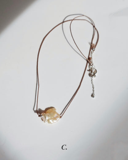 Cord〈Floating Pearl-Necklace-〉Fresh water pearl