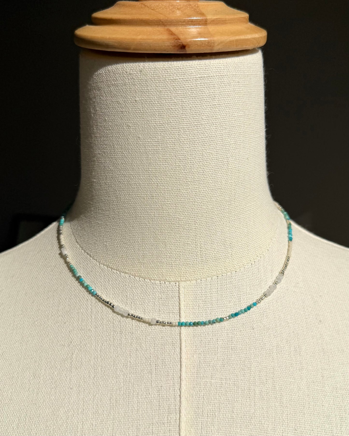 Silver〈Earthing beads Necklace〉Turquoise×Rainbow moonstone