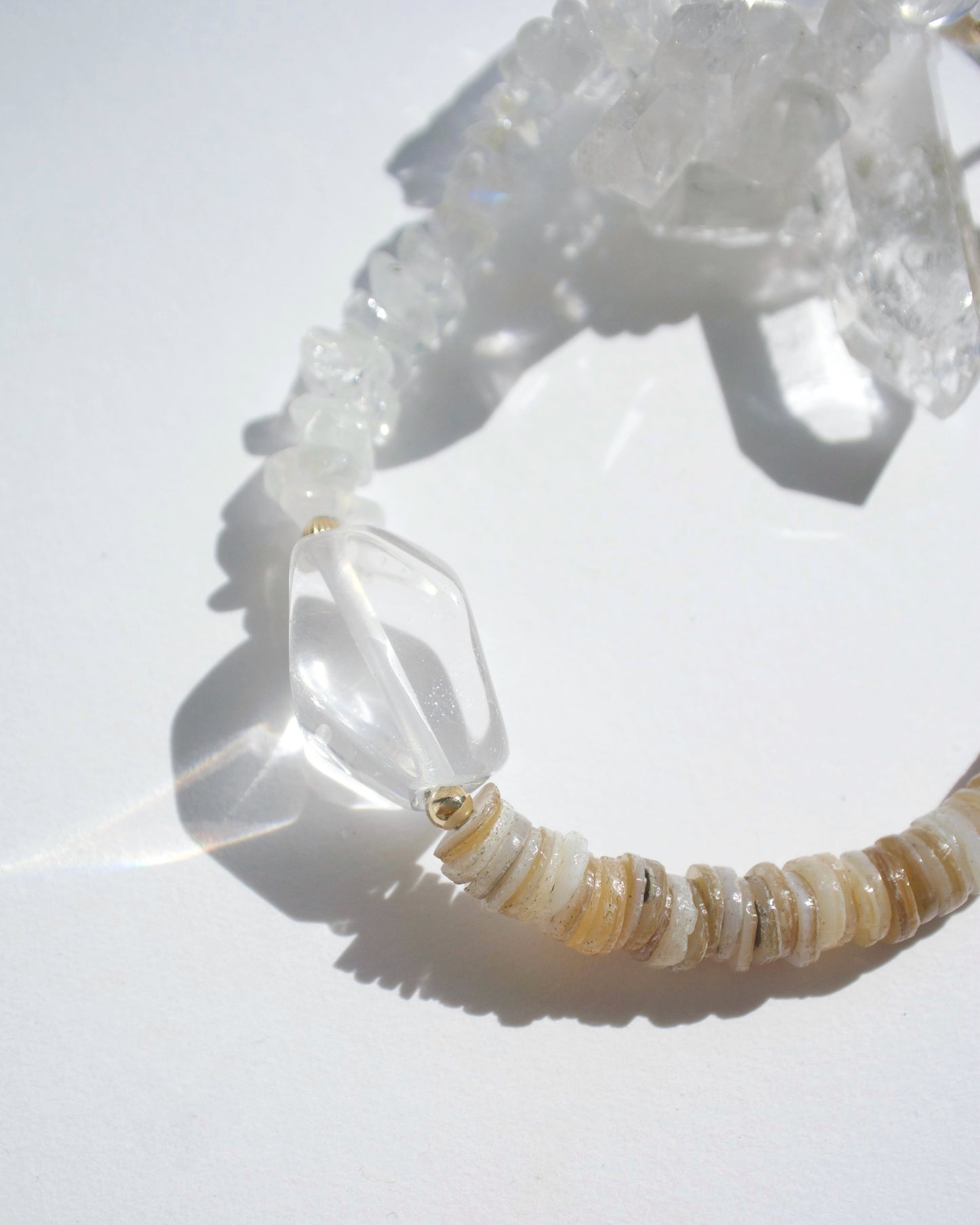 14KGF〈Earthing beads Necklace〉Crystal quartz×Shell