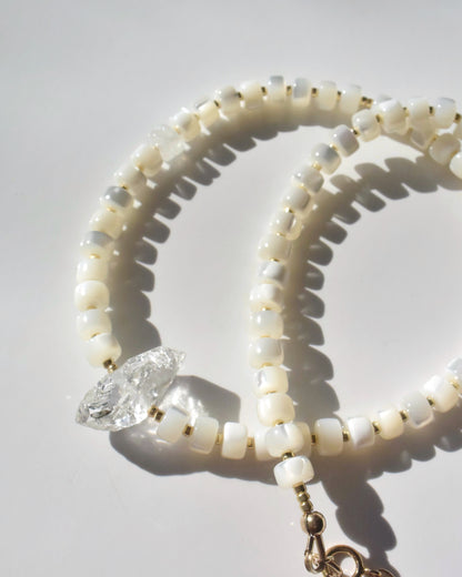 14KGF〈Earthing beads Necklace〉Mother of pearl