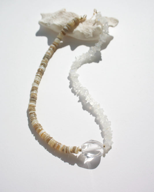 14KGF〈Earthing beads Necklace〉Crystal quartz×Shell