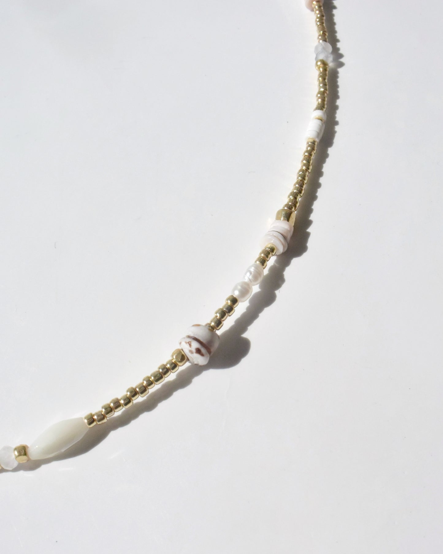 14KGF〈Earthing beads Necklace〉Shell×Pearl×Moonstone