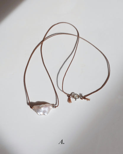 Cord〈Floating Pearl-Necklace-〉Fresh water pearl