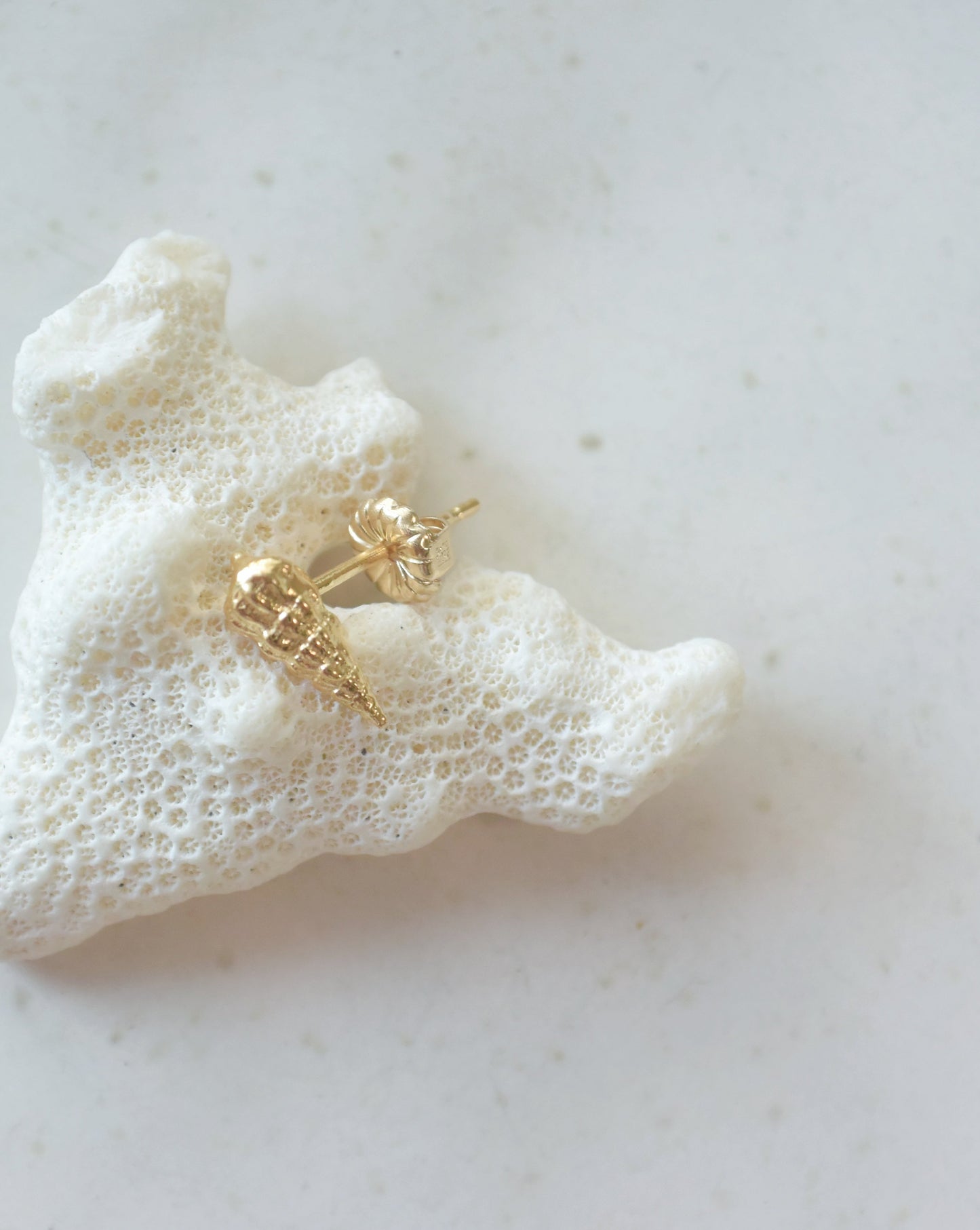 K18pt〈Cast of real ocaen〉Stud earring | ピアス