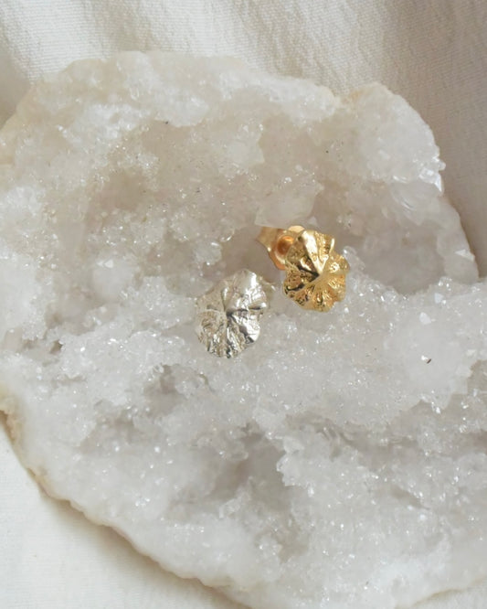 K18pt〈Cast of real ocean〉Stud earring｜ピアス