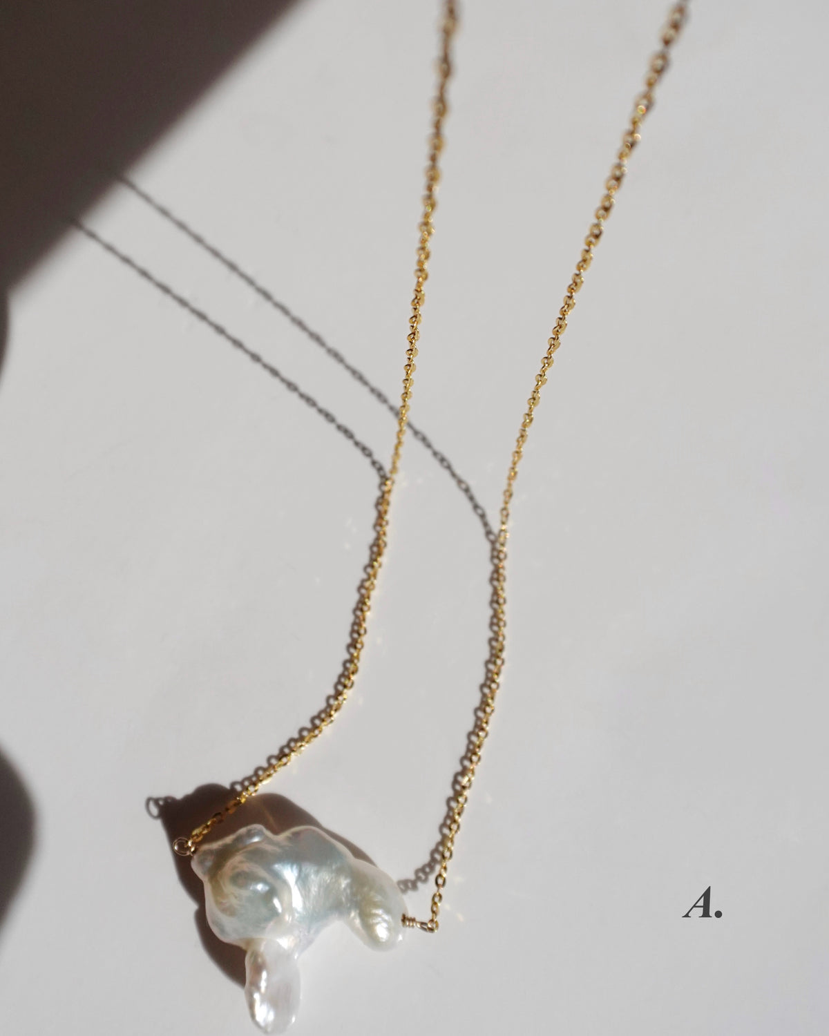 14KGF〈Floating Pearl-Necklace-〉Fresh water pearl